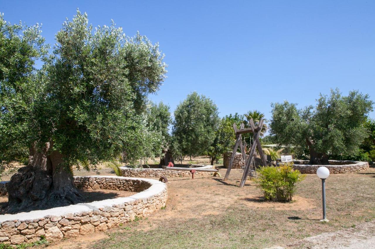 B&B I Tre Ulivi Salice Salentino Exterior photo
