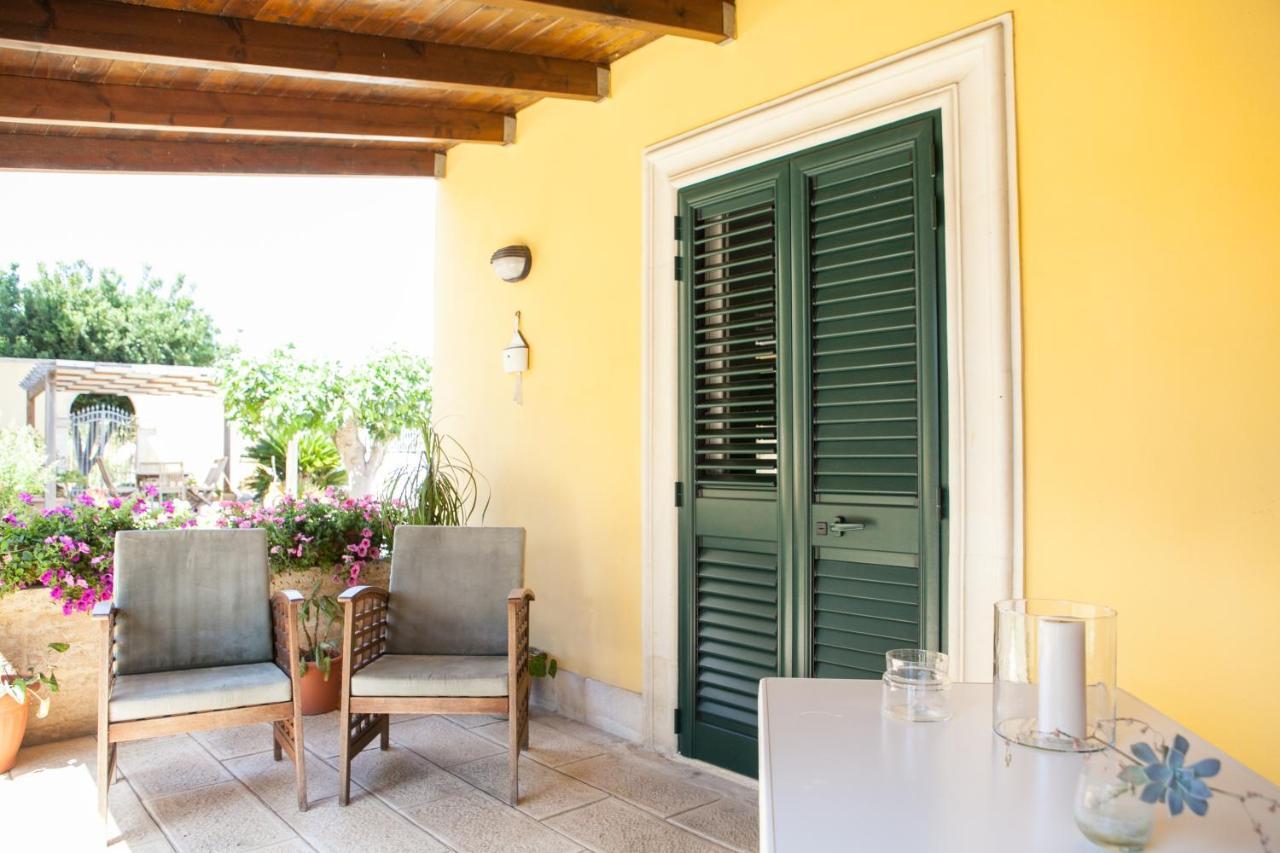 B&B I Tre Ulivi Salice Salentino Exterior photo